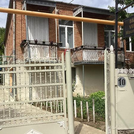 B&B Villa Maurizio 츠할투보 외부 사진